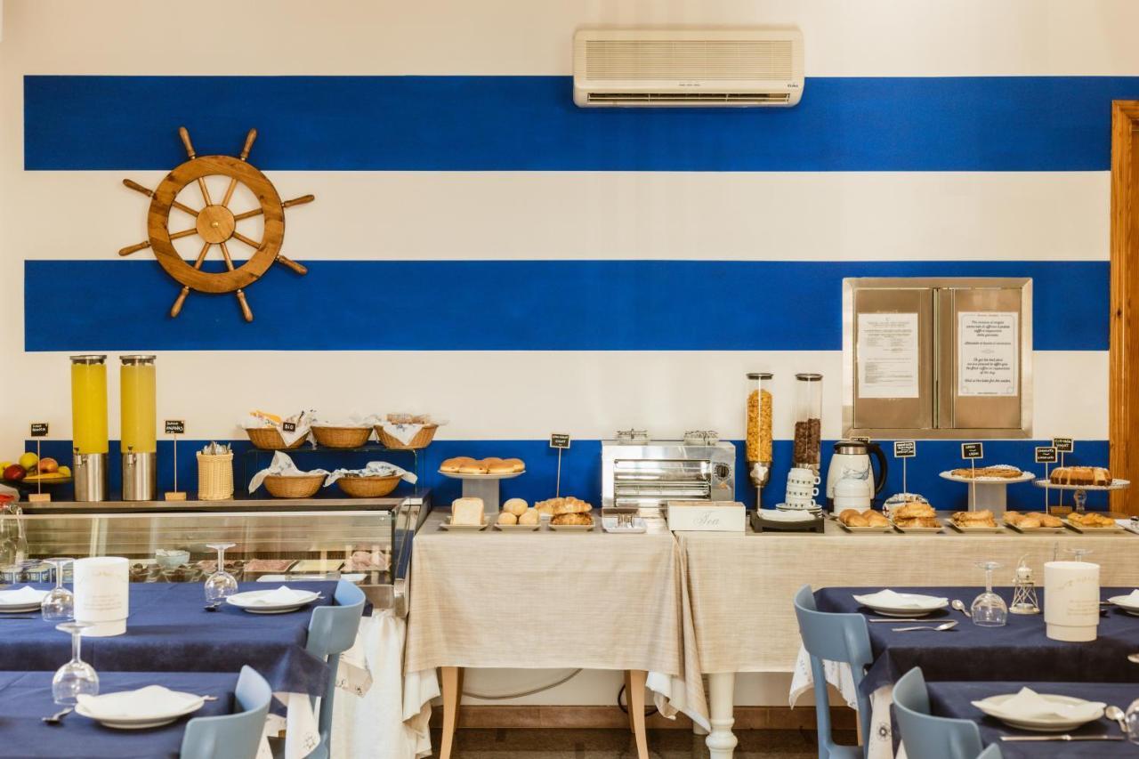 Hotel Villa Del Mare Senigallia Kültér fotó