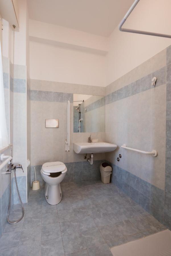 Hotel Villa Del Mare Senigallia Kültér fotó
