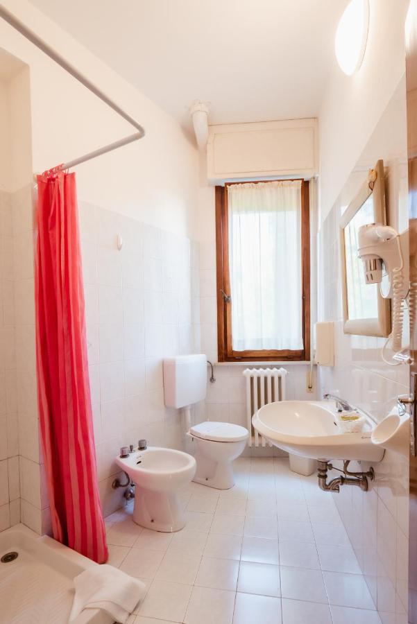 Hotel Villa Del Mare Senigallia Kültér fotó