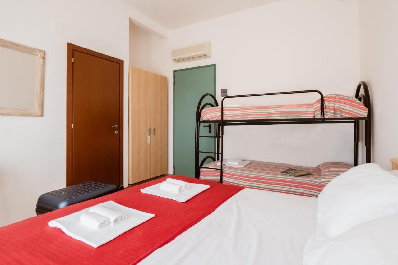 Hotel Villa Del Mare Senigallia Kültér fotó